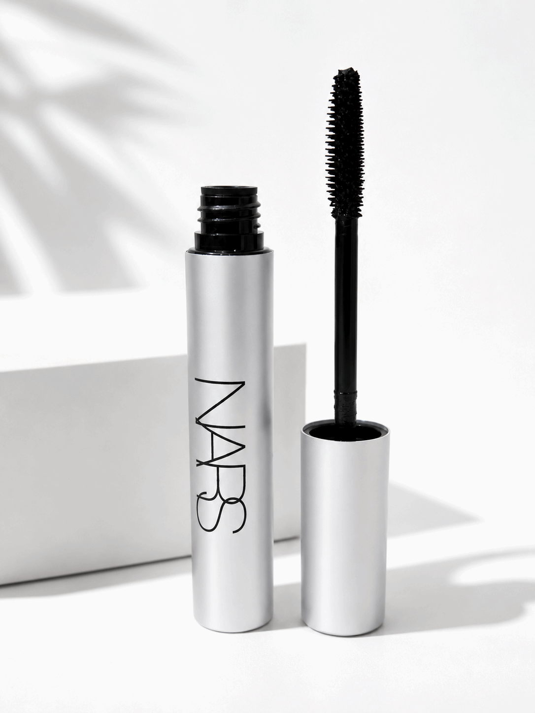 NARS Climax Volumizing Mascara | Dramatic Lash Volume - 12g